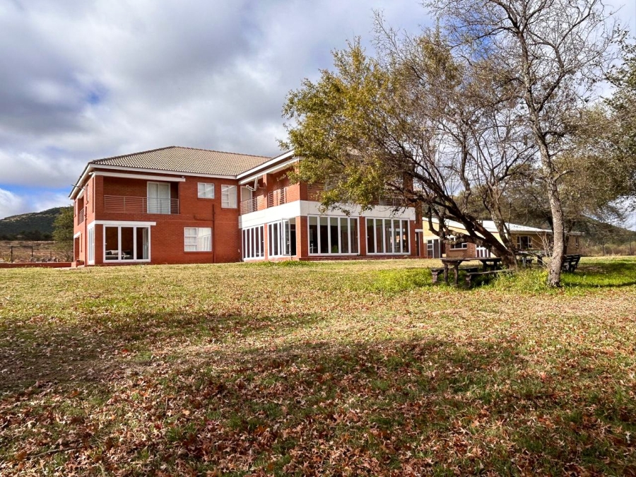 10 Bedroom Property for Sale in Parys Free State